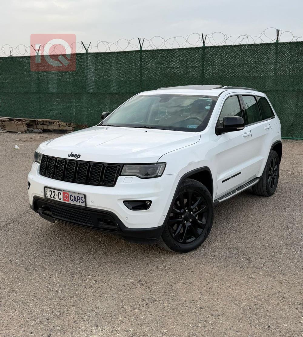 جيب جراند شيروكي